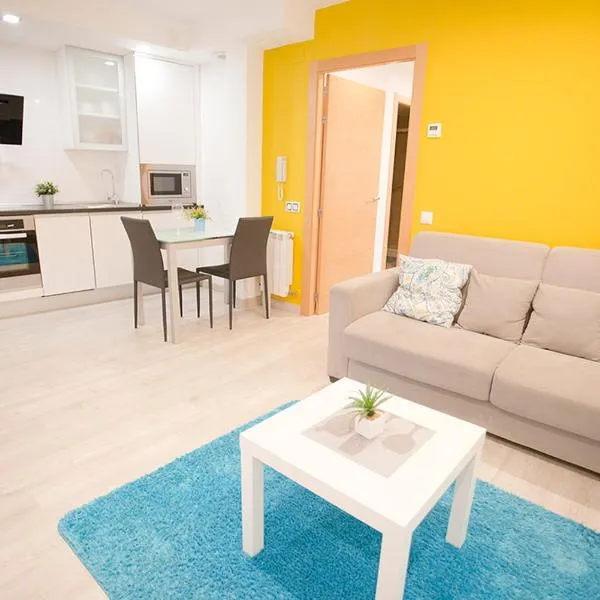 Apartamentos Amaiur 2, hotel u gradu 'Estella'