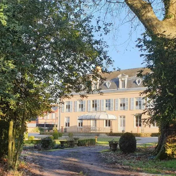 La Villa des Arts，位于Savigné-lʼÉvêque的酒店