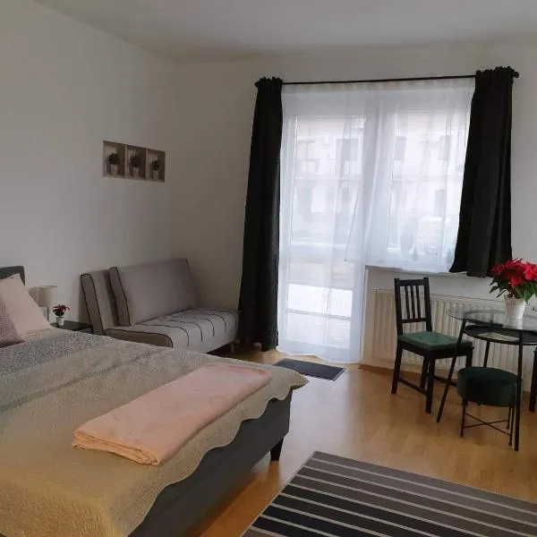 Relax Apartman Veresegyház, מלון בורשגהאז