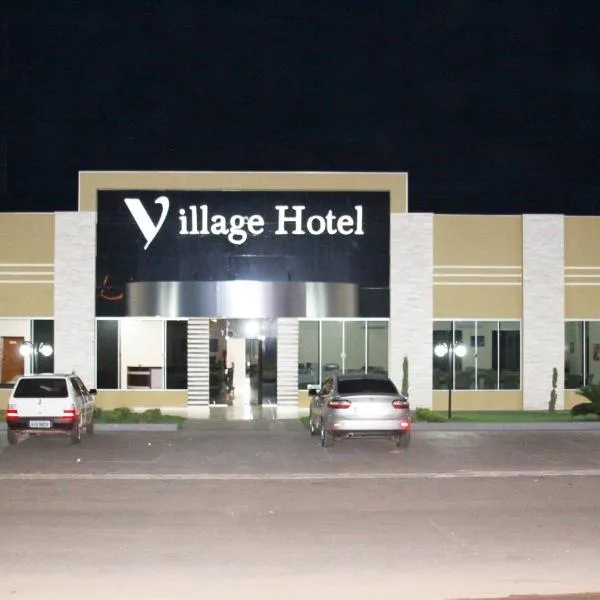 Village Hotel, hotel sa Cáceres