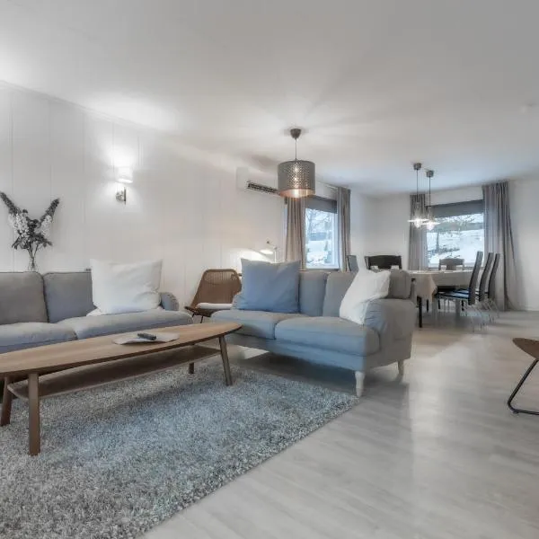 Sagi 3 Exclusive Private Apartment, hotell i Solvorn