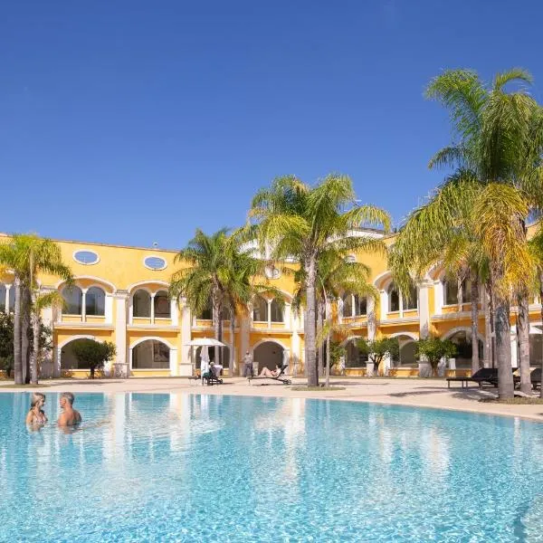 Acaya Golf Resort & Spa – hotel w mieście Acaya