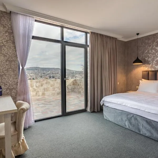 Hotel Day Inn, מלון בטביליסי סיטי