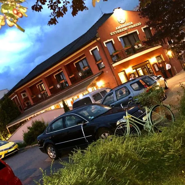 Ambrózia Étterem és Panzió – hotel w mieście Kazincbarcika