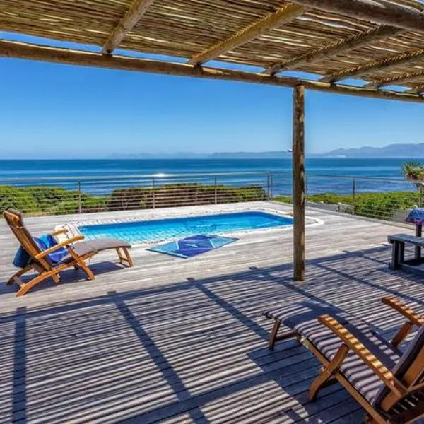 Whale Sea Cottage, hotelli kohteessa Gansbaai