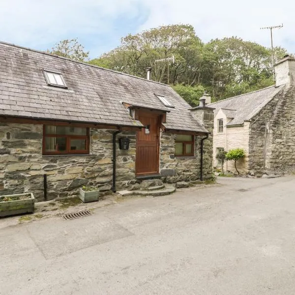 Hendoll Cottage 1, hotel in Fairbourne