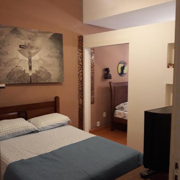 Apartamento TOP em Copacabana na quadra da praia! Sol, praia e muito conforto! - Foto 2