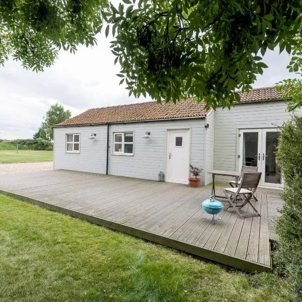 Dove Farm Cottage, hotel en Louth