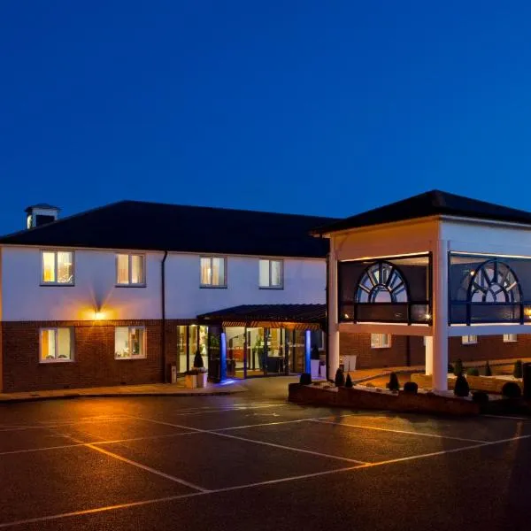 Holiday Inn Express Canterbury, an IHG Hotel, hotel en Chilham