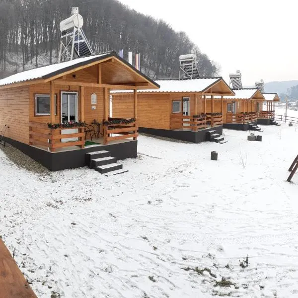 Dara's Camping, hotel em Dumbrăveni