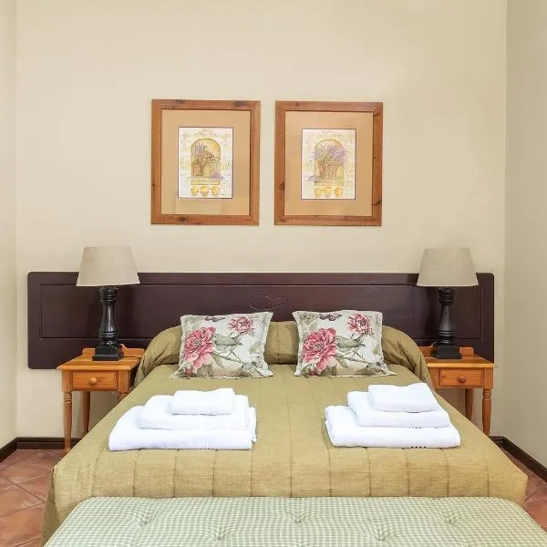 Ongegund Lodge, hotel in Somerset West