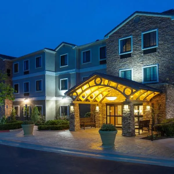 Staybridge Suites Irvine East/Lake Forest, an IHG Hotel, hotel in Lake Forest