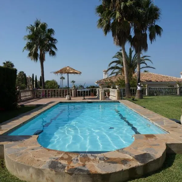 Villa Flor de Azahar, hotel v destinácii Benalmádena