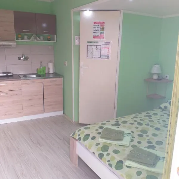 Apartman Andjela 1, hotell i Vrdnik