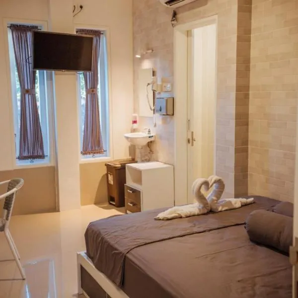 Simple Kuta Bedroom、クタのホテル
