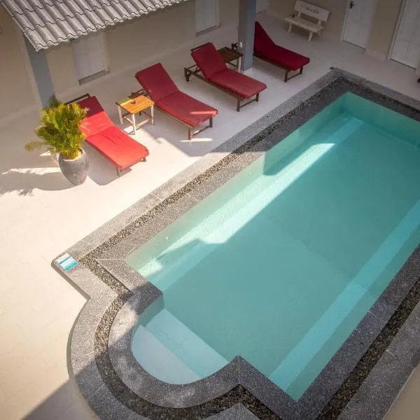 Mui Ne Hills Budget Hotel, hotel v destinaci Mũi Né