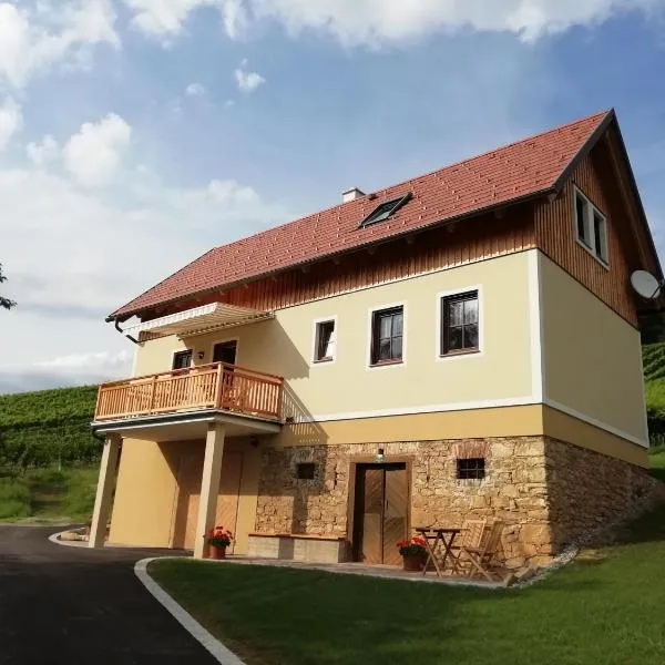 Ferienhaus Penitz, hotel in Großklein