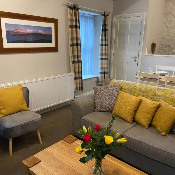 Brampton Holiday Homes - The Mews Apartment, hotel in Castle Carrock