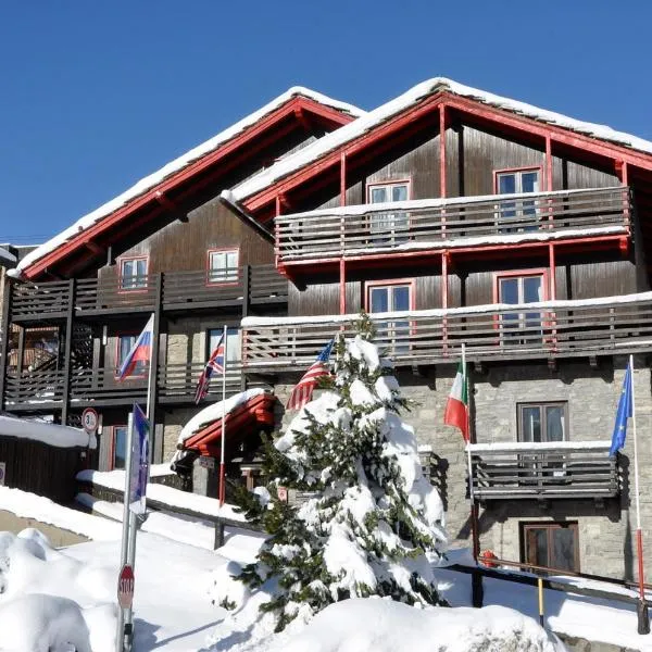 Hotel Biancaneve, hotel in Sestriere