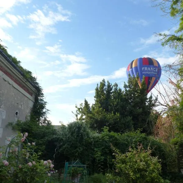 La Lézardière, hotel a Épeigné-les-Bois