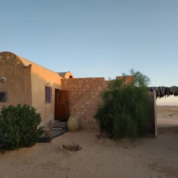 Grand Sud, la maison de sable, hotel en Douz