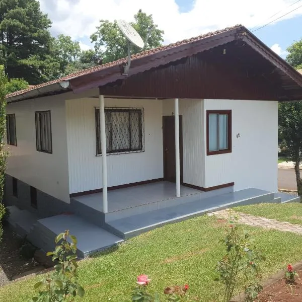 Casa de Ferias Dona Inês, hotel in Arroio Trinta