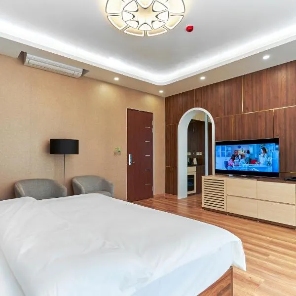 BBQ Hostel Ha Long 2, hotel v destinaci Ha Long