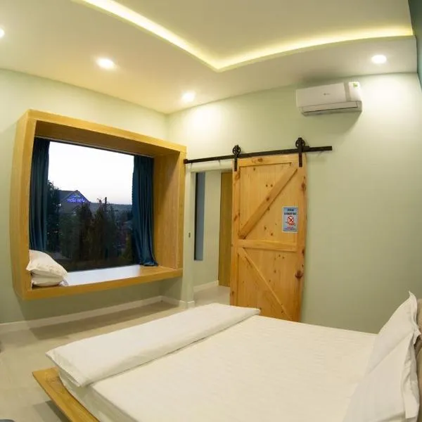 Thanh Thanh Mini Hotel, hotel Ấp Lâm Lộc városában