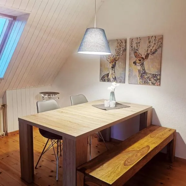 Moderne Ferienwohnung in ruhiger Lage, hótel í Neetze