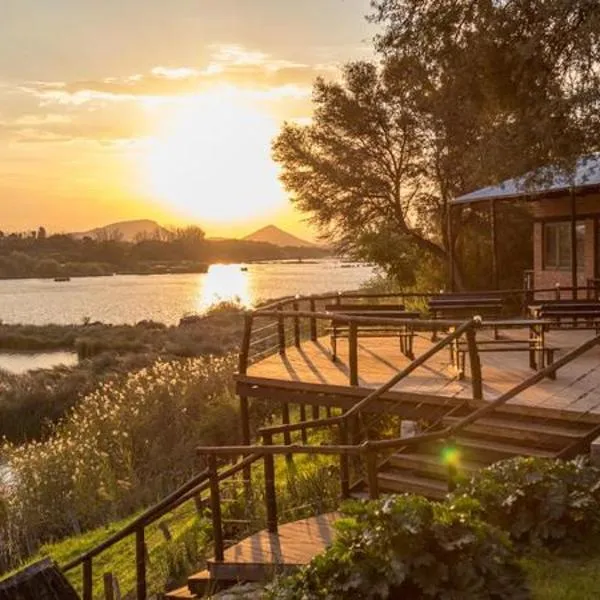 Waschbank River Lodge, hotel v destinaci Gariepdam