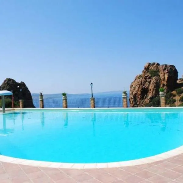 LOVELY HOME (con piscina e wi-fi), hotel a Nebida