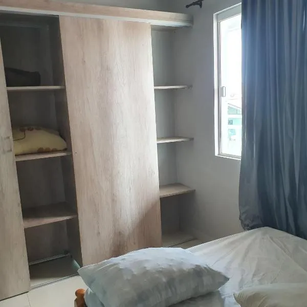 Apartamento n⁰ 01, viešbutis mieste Balneario Praja do Lestė