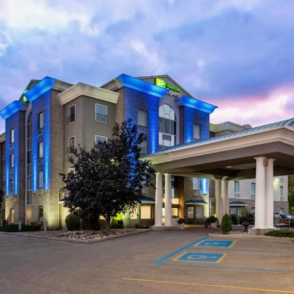 Holiday Inn Express Hotel & Suites Saskatoon, an IHG Hotel, hotel in Martensville