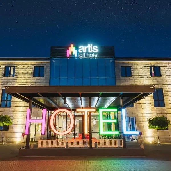 Artis Loft Hotel, hotel in Zazdrość