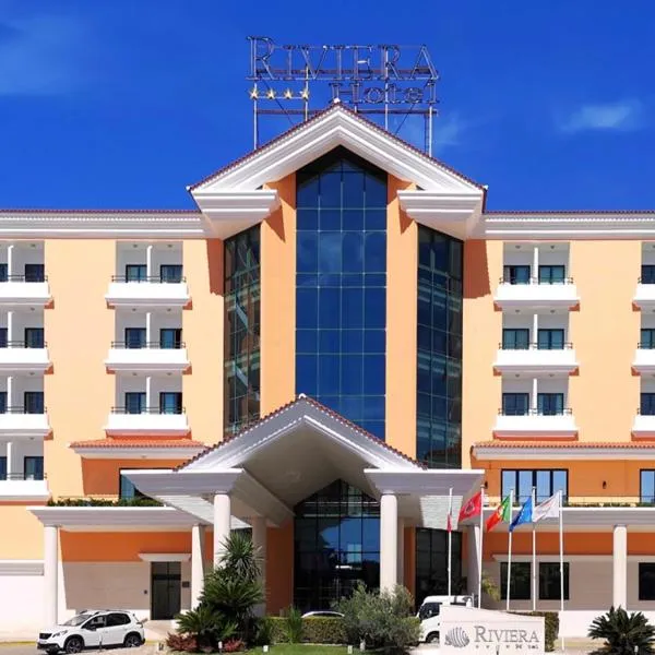 Riviera Hotel, hotel v destinaci Carcavelos