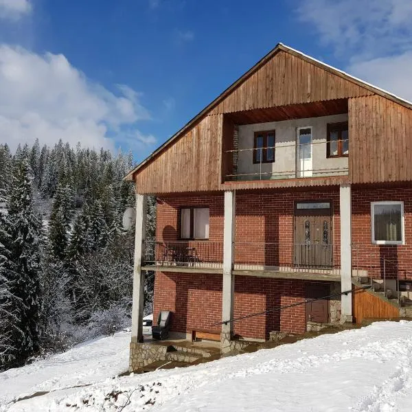 Na Gorbochku, hotel v destinaci Podobovec