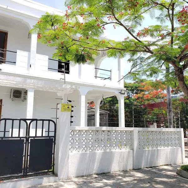 SATRANA HOTEL TAMATAVE, khách sạn ở Toamasina