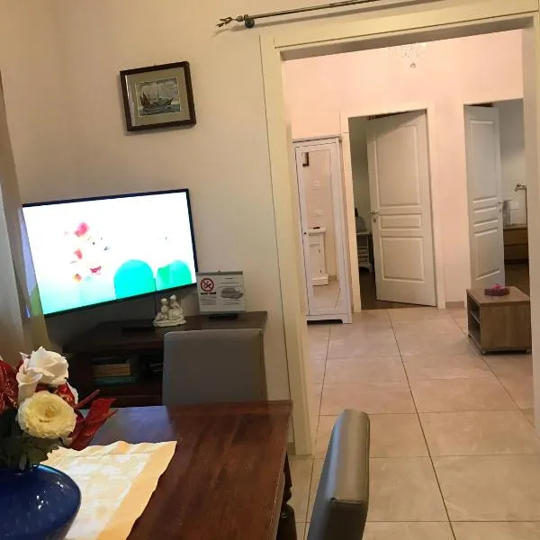 Casa vacanze Diana, hotel in Viareggio
