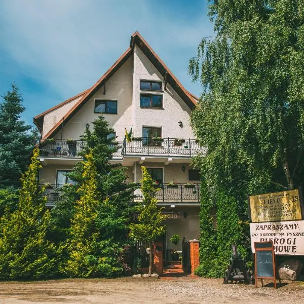Dom wczasowy HEEP, hotel u gradu 'Białogóra'