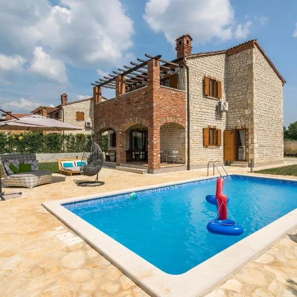Paradis Villa Ana, hotel di Butkovići