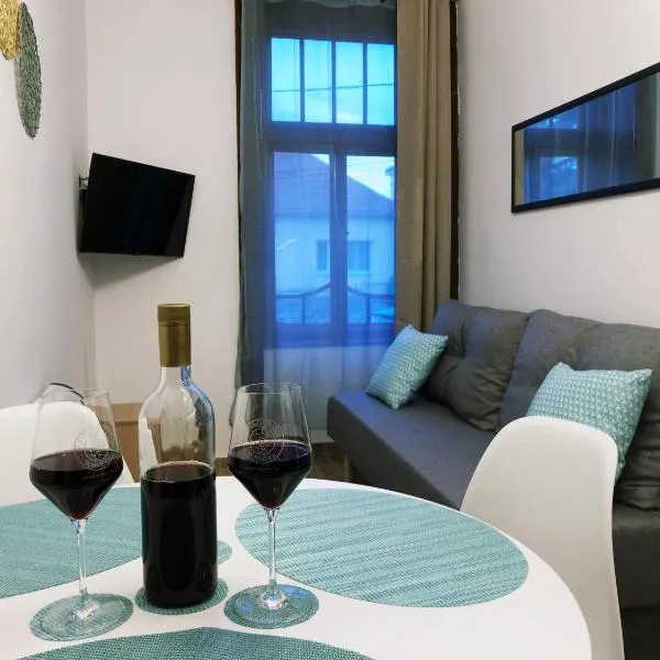 IL-LAK Apartman, hotel v destinaci Pannonhalma