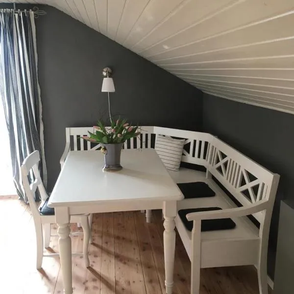 Bella Vista, hotell i Laufen