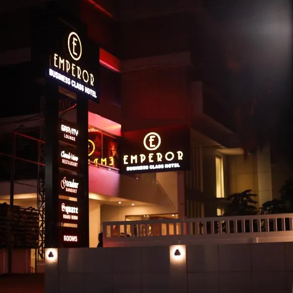 Hotel Emperor, hotel in Kottayam