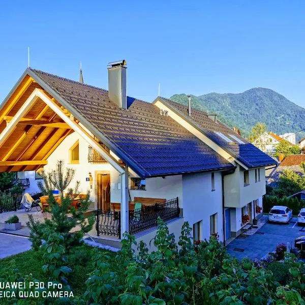 Tourist farm Megušar, hotel en Škofja Loka