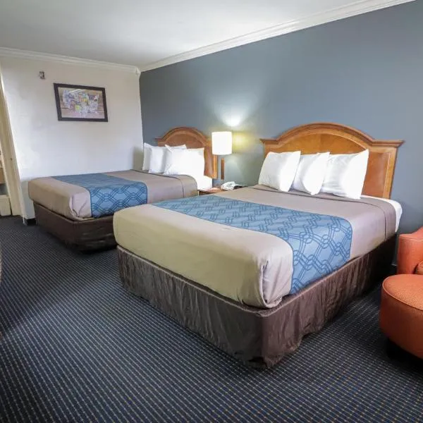University Inn & Suites, hotel v destinaci San Antonio