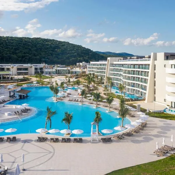 Ocean Coral Spring Resort - All Inclusive, hotel em Duncans