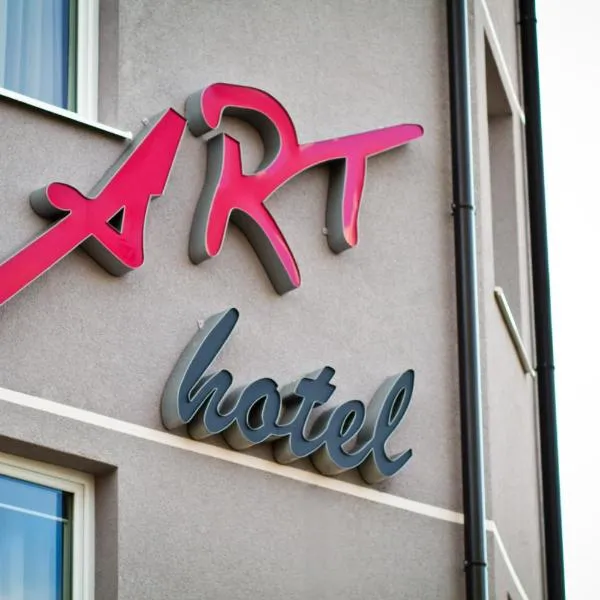 Art Hotel, hotel in Garčin