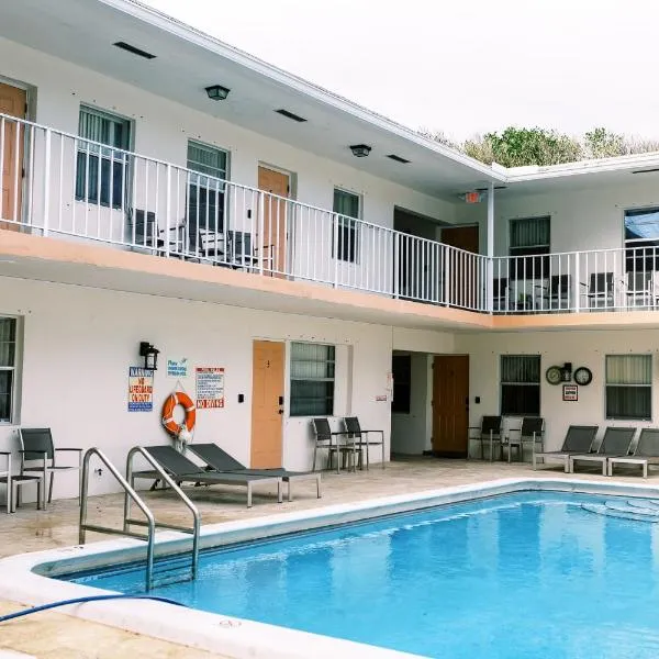 Beachside Gardens Apartments By Lowkl, hotel em Deerfield Beach