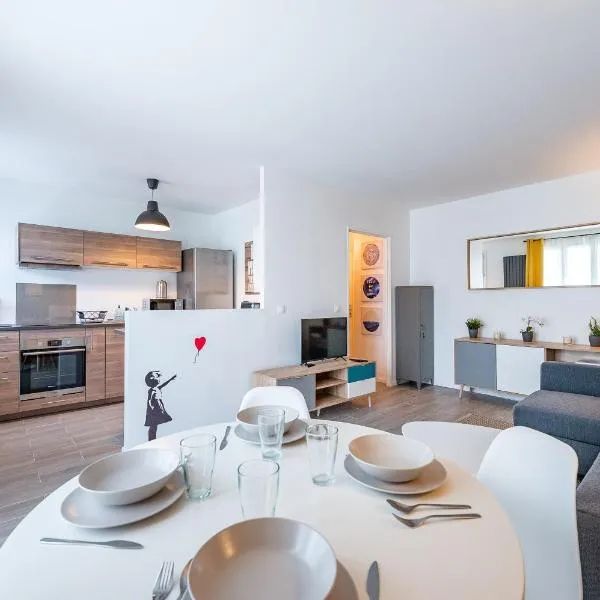 Magnifique Appartement proche gare - 8min Disney, ξενοδοχείο σε Bussy-Saint-Georges