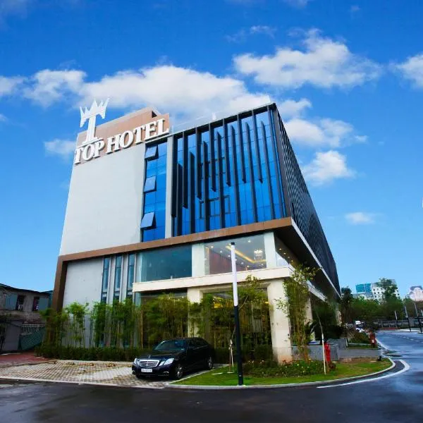 Top Hotel, hôtel à Xóm Chua Thanh